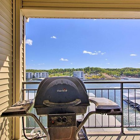 Bright Waterfront Condo With Resort Amenities! レイク・オザーク エクステリア 写真