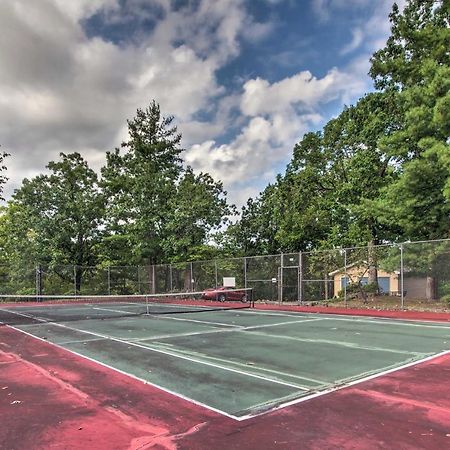Bright Waterfront Condo With Resort Amenities! レイク・オザーク エクステリア 写真