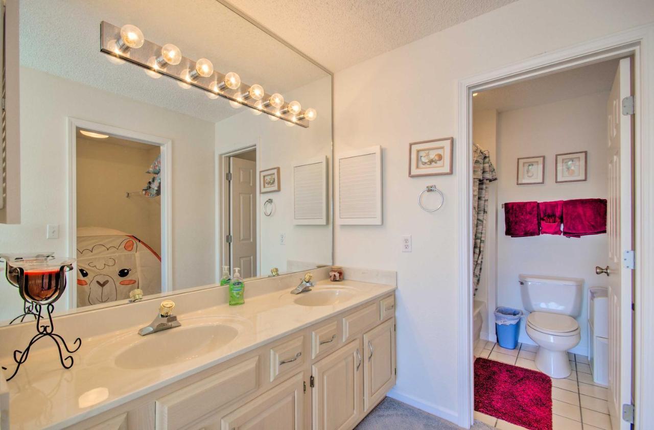 Bright Waterfront Condo With Resort Amenities! レイク・オザーク エクステリア 写真